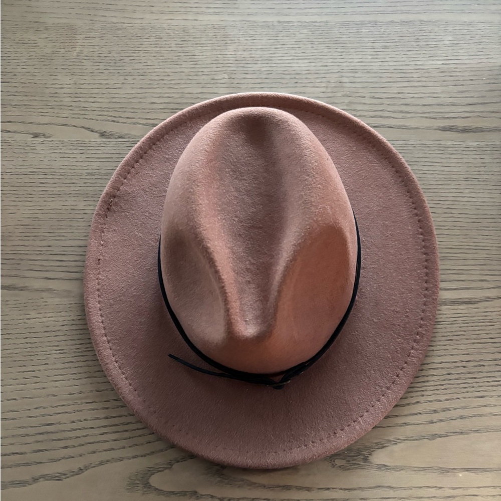 Stylish Tan Fedora Hat